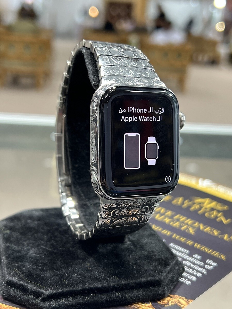 Custom Apple Watch Series 10 46mm (GPS+LTE), Spikes Skull Custom Apple Watch Series 10 46mm (GPS+LTE), Spikes Skull