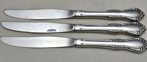 Wm A Rogers Oneida Deluxe Stainless Mansfield flatware Choice! - Picture 13 of 13