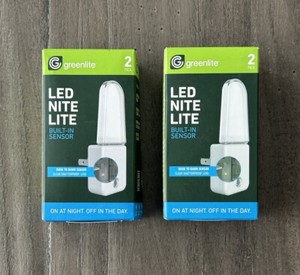 (2-Pk) Greenlite LED Nite Lite Dusk To Dawn