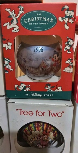 Disney CHRISTMAS Ornaments 80s/90s SANTA MICKEY IN BOX Bundle/7 - Picture 14 of 14