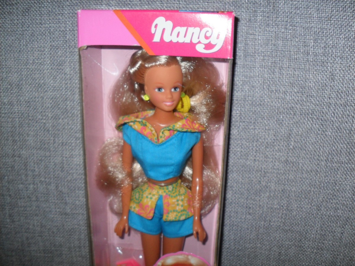 Nancy Model Famous 90s B Doll