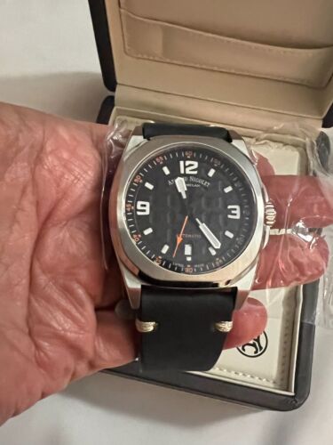 Armand Nicolet JH9 Automatic Black Dial Men's Watch A660 - Picture 2 of 6