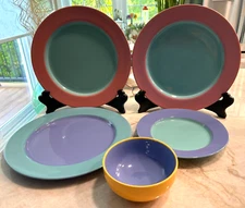 5 Pc Lot Lindt Stymeist Colorways - 3 Dinner, 1 Salad (9"), 1 Dessert Bowl