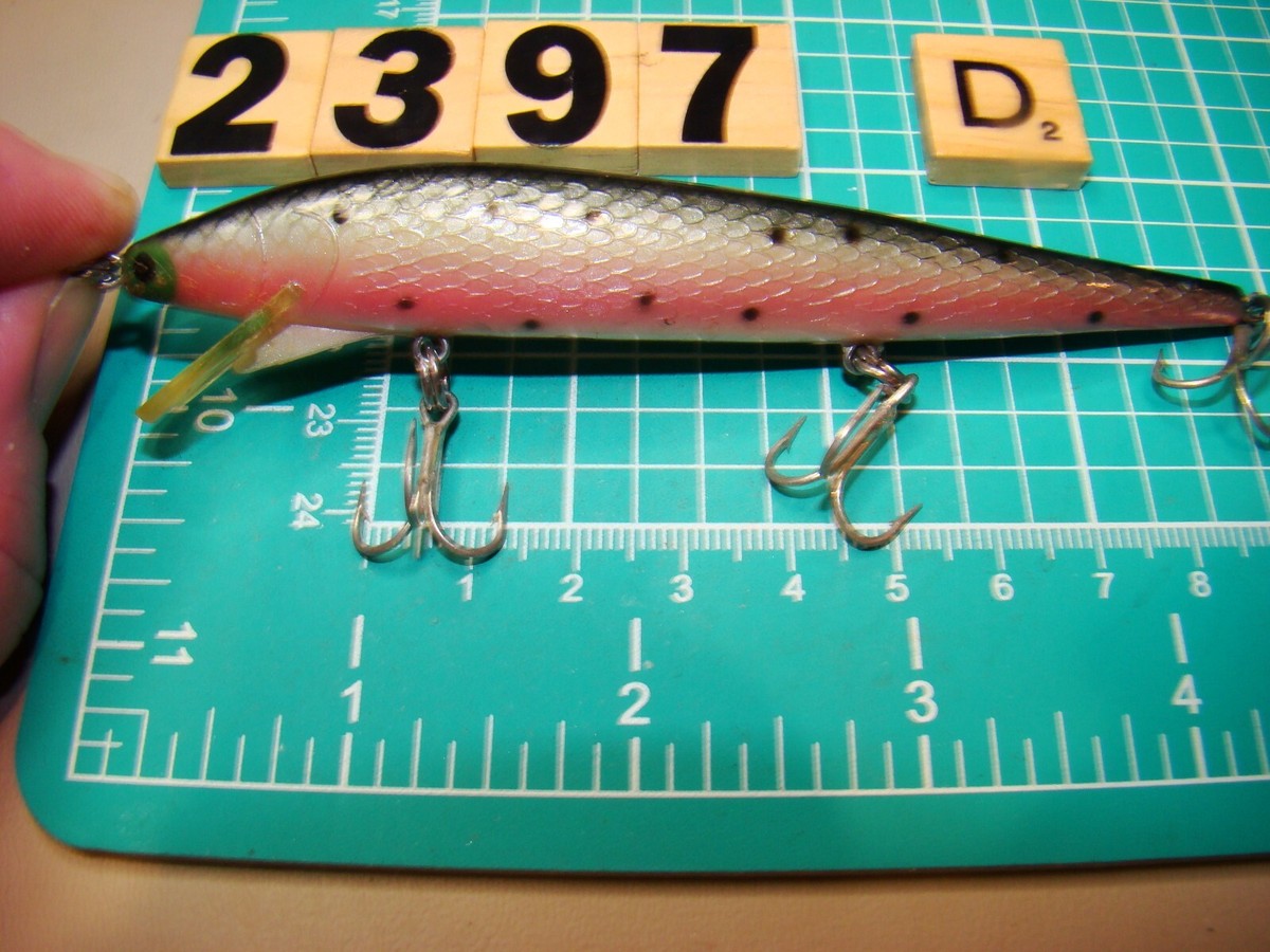 V2397 D WHOPPER STOPPER HELLCAT RARE COLOR RAINBOW TROUT COLOR