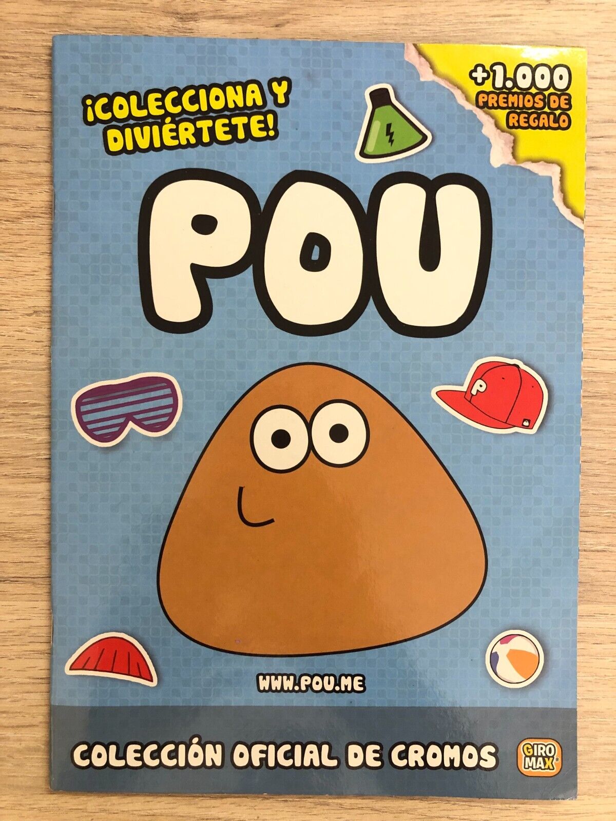 Pou Cards 1 - Coleção de cartas do pou 