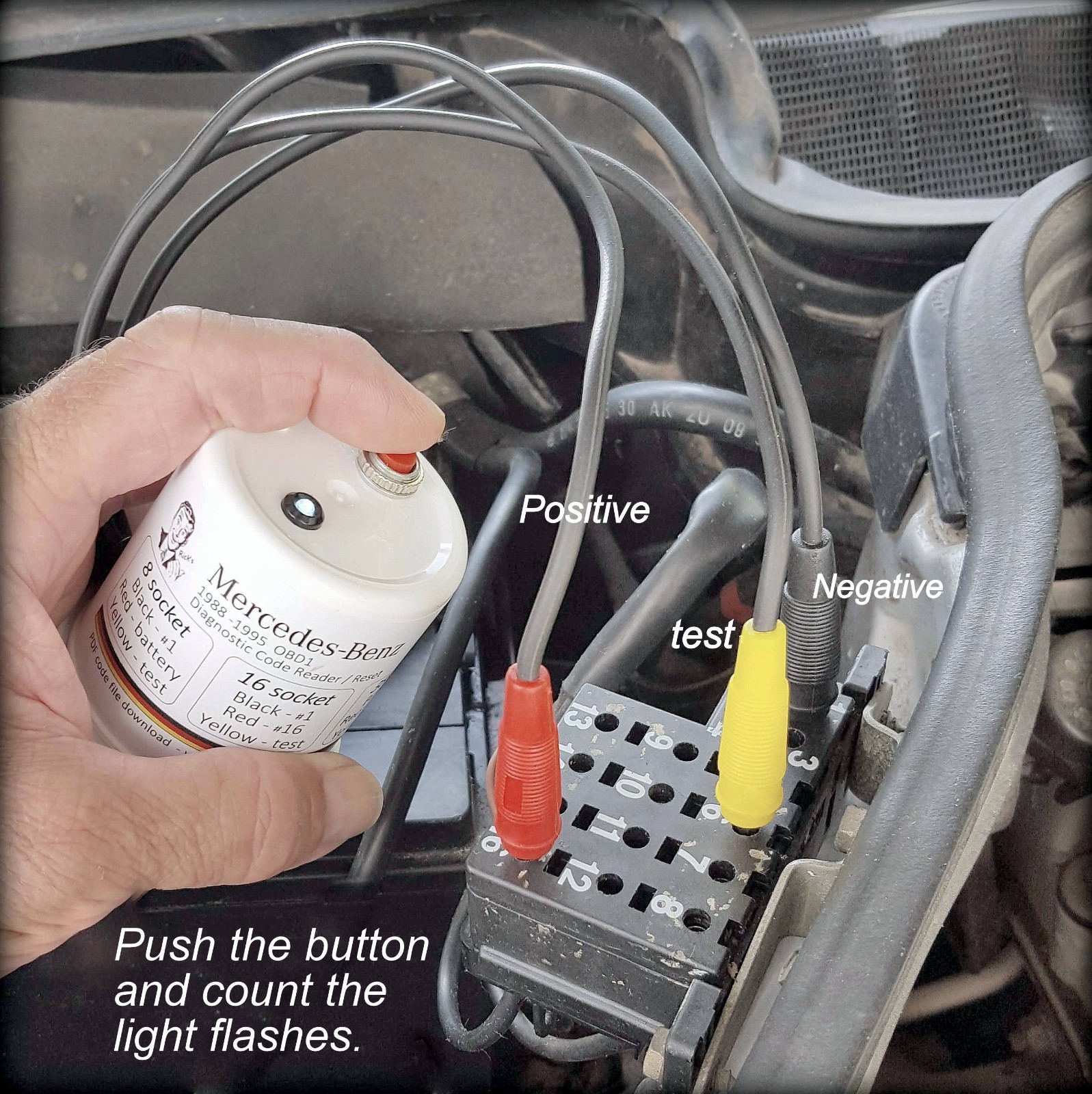 Mercedes Diagnostic Code Reader Tool OBD1 W140 R129 W124, E320, 190E