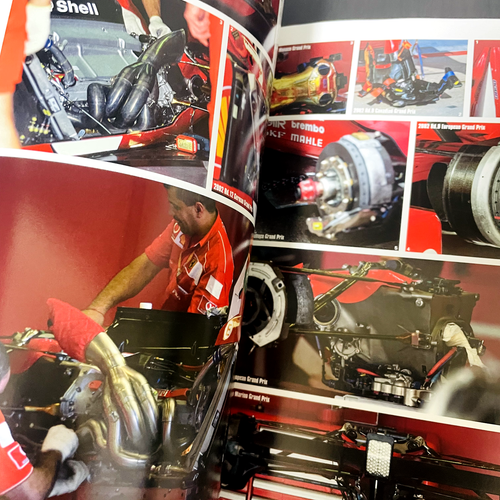 Libro japonés GP Car Story Vol.40 Ferrari F2002 Michael Schumacher Fórmula Uno - Imagen 15 de 24