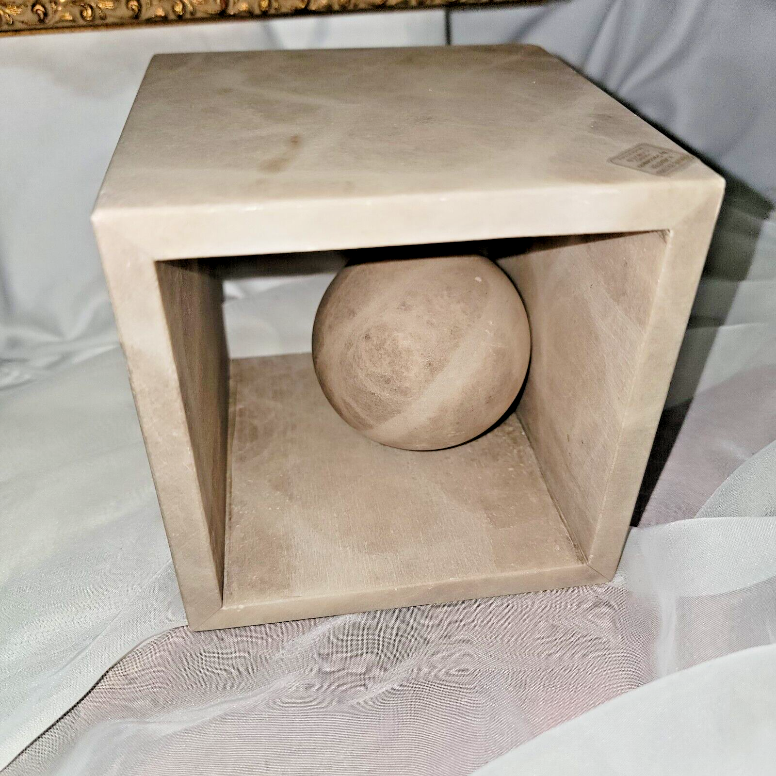 Picture 3 of 18