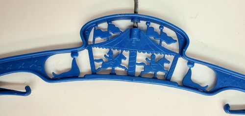 Set of 4 Dark Blue Circus Carnival Carousel Children's Plastic Hangers Vintage - Picture 12 of 12