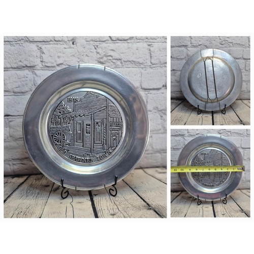 Commemorative Collection Pewter Plates by Wilton Armetale - Imagen 8 de 10