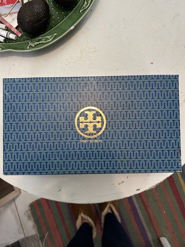 Dodie Thayer for Tory Burch: Used with complete box - Picture 15 of 21