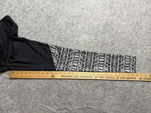 Under Armour Leggings Womens Medium Black HeatGear Compression Snake Print Gym - Picture 12 of 14