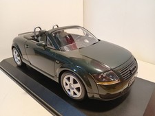 PA Carson Collector Lines Dickies Audi TT Cabriolet ouvert verte 1/12 N+B