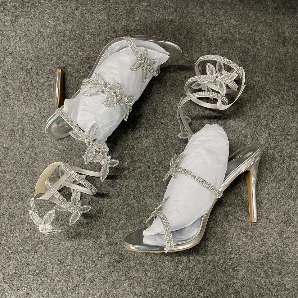 Tacones de aguja WILD DIVA estrás para mujer talla US 8 plateados Foto 2 de 4