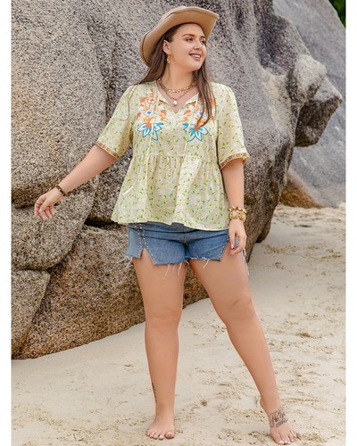 Everyday the Label Floral Embroidered VNeck Top Women Yellow Green Blouses & - Picture 6 of 7