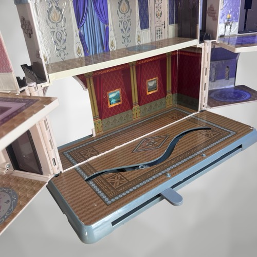 Disney Store London Exclusive FROZEN CASTLE of Arendelle Playset Sounds 21" - Foto 5 di 18