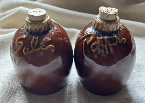 Vintage Hull Brown Salt & Pepper Shakers