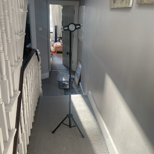 Soporte de teléfono ajustable para trípode de piso para tableta para iPad - Imagen 3 de 4