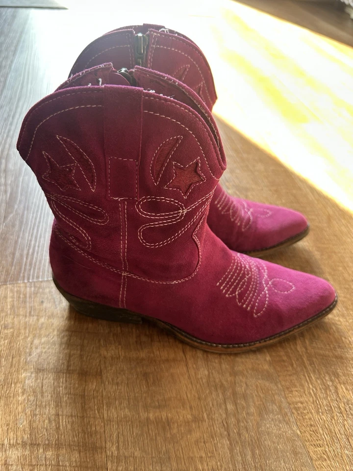 Botas de Vaquera Raras ZiGiNY Gamuza Magenta Y2K Western Star Moon Festival Talla 7 Foto 4 de 4