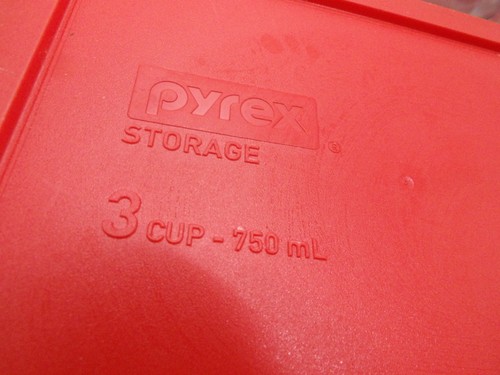 Pyrex Storage Nesting Baking Dishes W/Red Lids 3 Dishes, 3 Lids 3, 6, 11 Cup - Picture 2 of 5