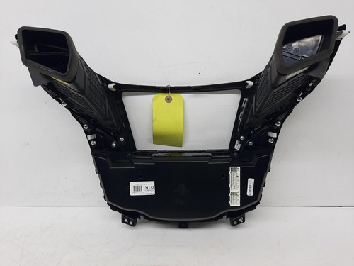 2015 HYUNDAI I40 Mk1 Heater Air Con A/C Climate Controller - Picture 5 of 6