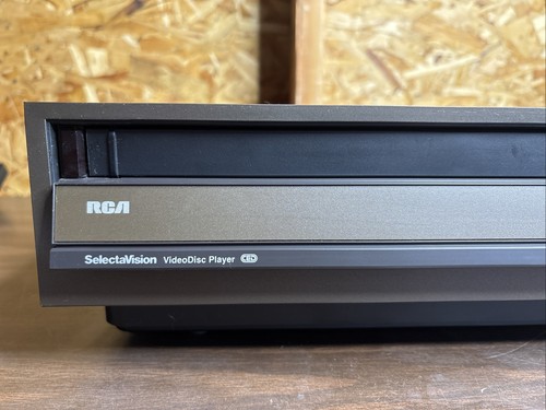 RCA SJT-090 CED Videodisc Player Selectavision “AS IS FOR PARTS” Powers On Hums - Picture 3 of 16