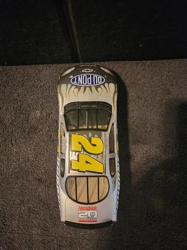 Jeff Gordon #24 20th Anniversary 2004 Hendrick Chevy Dupont 1:24 Diecast Car - Bild 2 von 7