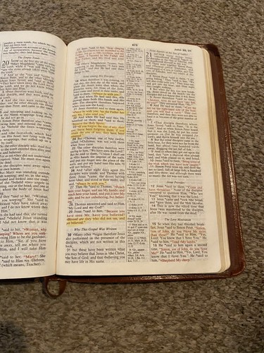New American Standard Reference Bible, Brown Calfskin Leather, Moody Press 1977 - Picture 5 of 16