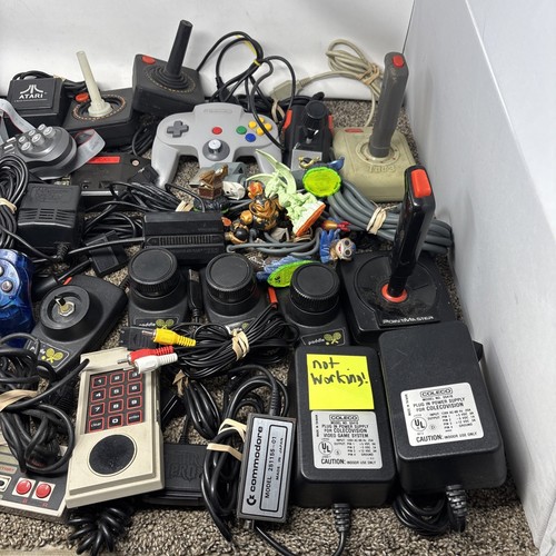 Video Game FOR PARTS OR REPAIR LOT Controllers Cables - Picture 3 of 9