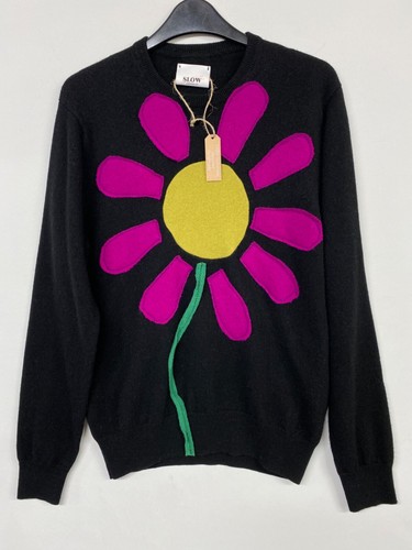 SLOW pure cashmere jumper S/M/L black pink oversized flower UPCYCLED 501 - Picture 2 of 8