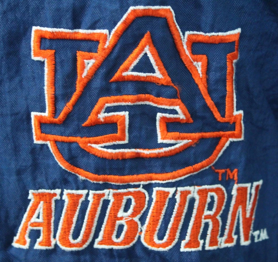 Vintage 1980s Auburn Tigers Genuine Stuff V-Neck Pullover Jacket Navy Blue Large - Image 2 of 4