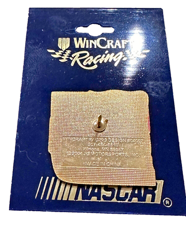 JEFF GORDON #24 DUPONT 2004 CHEVY HENDRICK MOTORSPORTS NASCAR VINTAGE RACING PIN - Picture 2 of 3