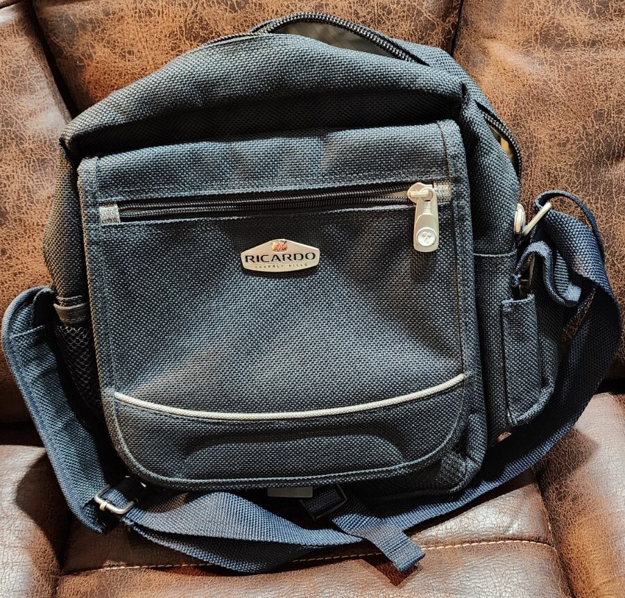 Ricardo Beverly Hills Essentials Organizer Cross-Body Overnight