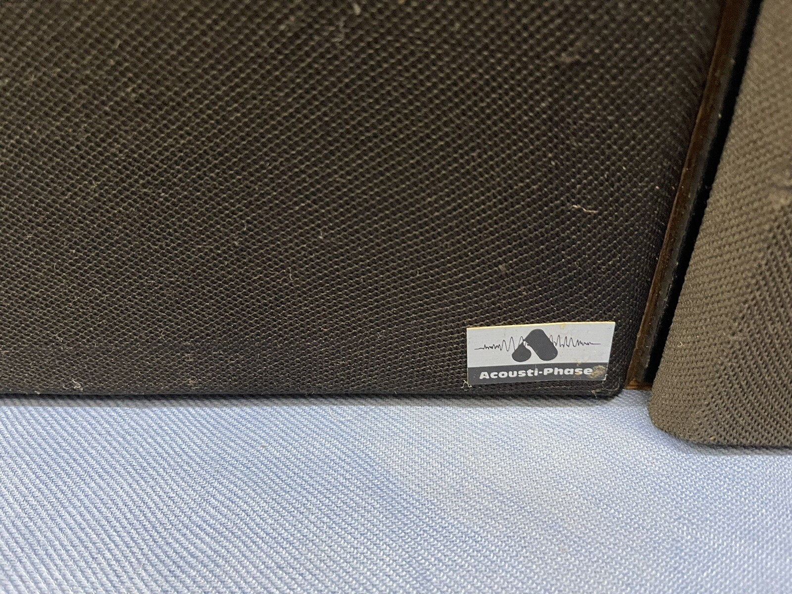 Picture 4 of 9