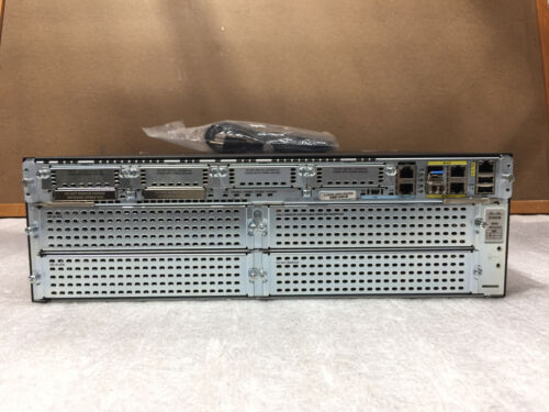 Cisco 3925-Chassis V02 Integrated Service Router, RACK MOUNTABLE --TESTED/RESET - Picture 6 of 9