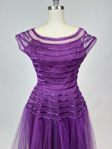 Vintage 1950s Bright Purple Taffeta Gown Fit and Flair with Cuffs - Picture 2 of 12