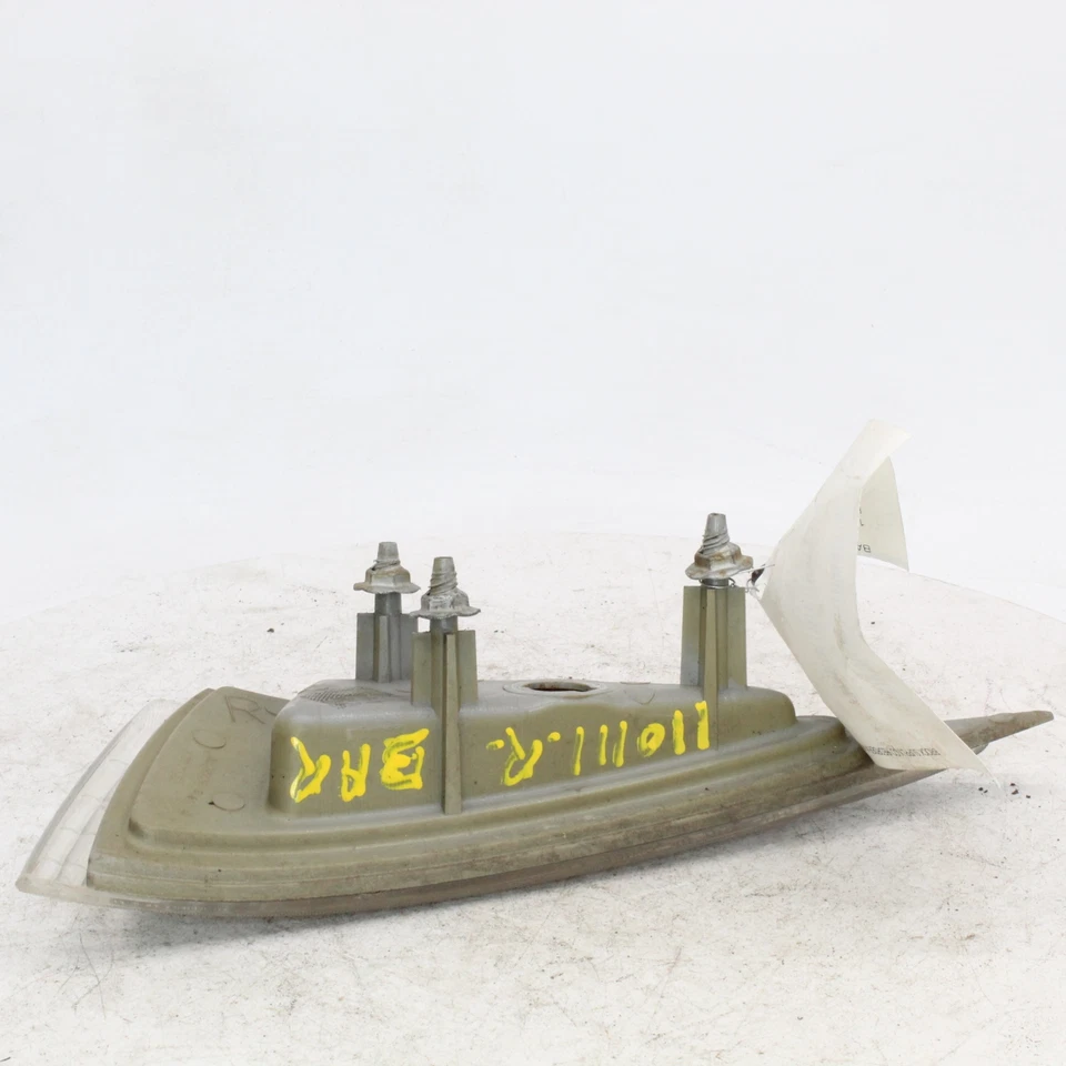 Chevrolet Cavalier 1996 lámpara delantera derecha número de pieza - 116-00976R Foto 2 de 4