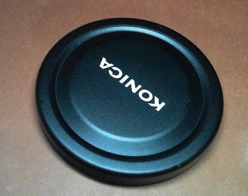 used Vintage original Konica 67mm metal Front Lens Cap - Picture 6 of 22