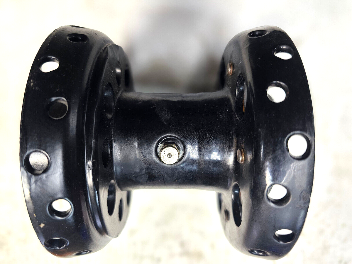 OEM 1935-1939 Stepped Star Hub 18