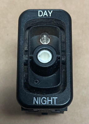 Peterbilt Pass Signal Switch Day Night 16-07418-2g3gpr1d32