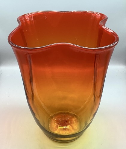 Blenko Hand Blown Red/Orange/Yellow Bleed Ruffle Vase 1950’s USA - Picture 5 of 12