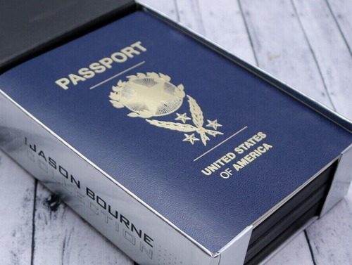 The Jason Bourne Collection (DVD, 2007, 4-Disc Limited Edition) with Passport - Picture 4 of 5