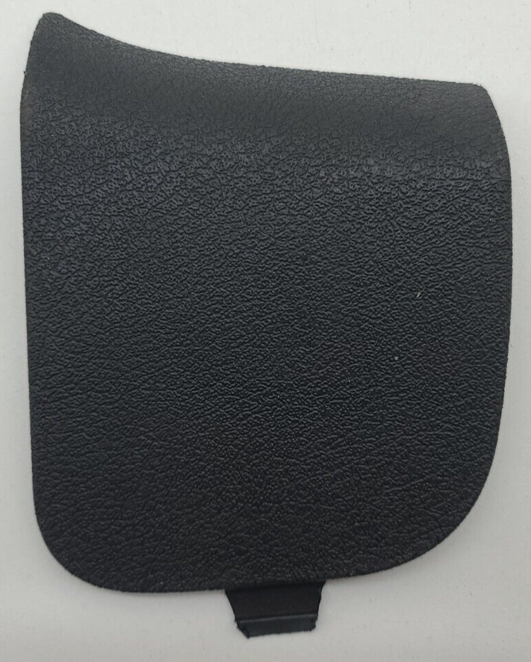 2005 Jeep Grand Cherokee/ Commander Seat Trim Panel Seatbelt Cover 