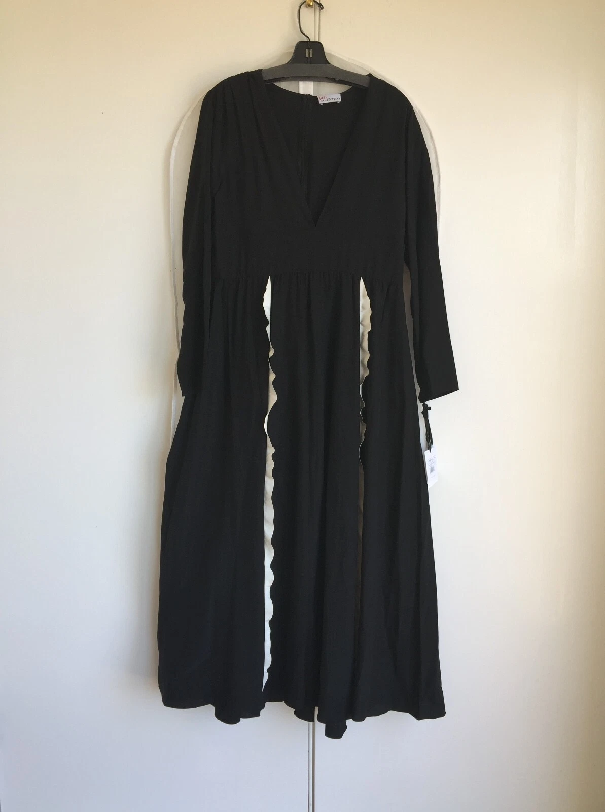 Abito Midi Rosso Valentino Arricciato Seta Crepe de China Crepe nuovo con etichette 10 U.S. al prezzo al dettaglio $1150