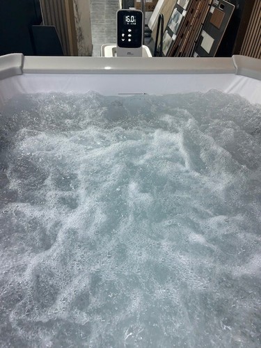 MSPA Oslo 4-6 Person Portable Hot Tub 13a Plug And Play F-OS063W !FREE DELIVERY! - Picture 9 of 24
