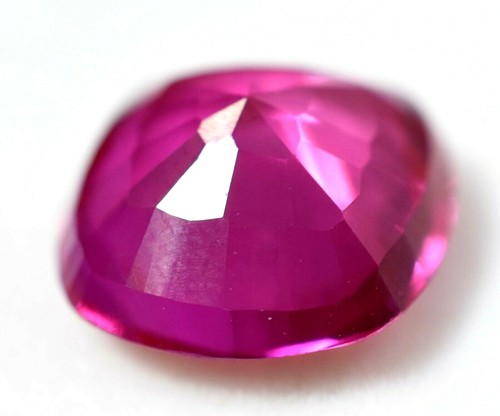 8.05 Ct Natural Red Ruby Mozambique GGL Certified AAA+ Quality Treated Gemstone - Picture 5 of 5