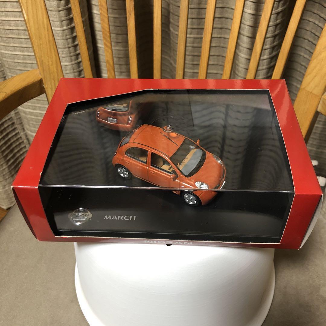 Nissan March オレンジ ミニカー 1/43 Amazon | ミニカー 143 日産 マーチ オレンジ カラーサンプル