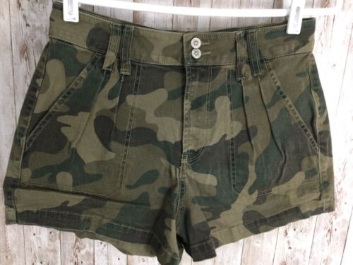 Hollister Women's Size 9 Ultra High-Rise Shorts Camo 3 inch Inseam Excellent