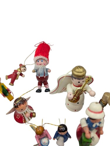 Vtg Bundle Wood & resin? Christmas Tree Ornaments small Figurines - Picture 13 of 18
