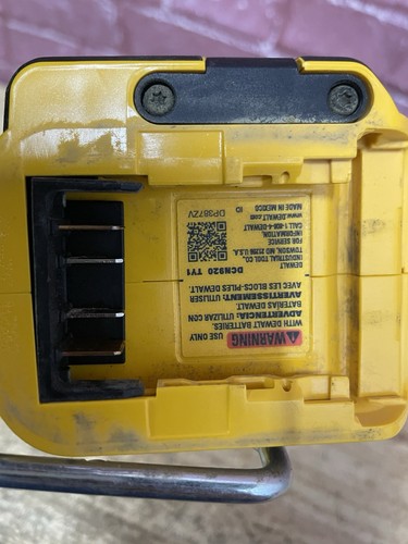 Chiodatrice per telaio in plastica Dewalt DCN920 20V MAX XR 21 gradi (solo utensile) USATA - Foto 4 di 9